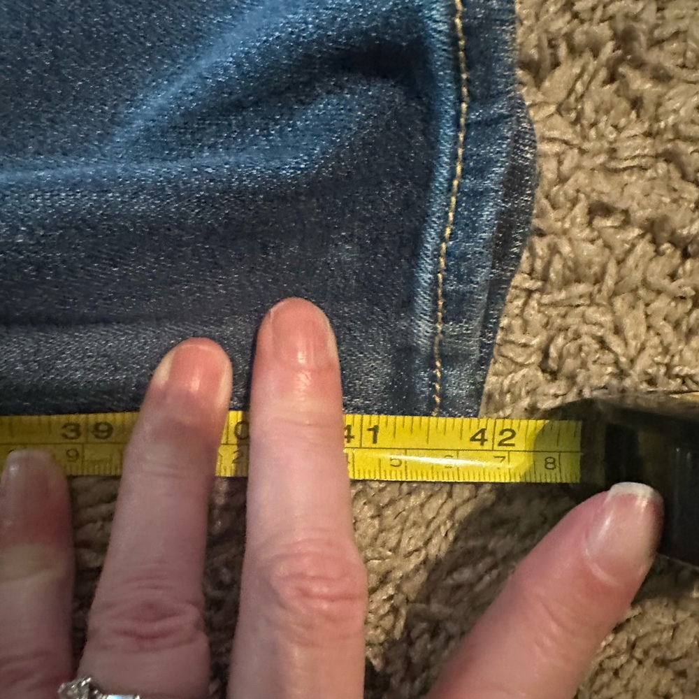 DRIFTWOOD Floral Embroidered Blue Flare Jeans Women’s size 31. Classic fit. - Picture 14 of 14